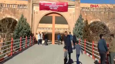 Mardin'de düzenlenen ASKOM toplantısında, Mardin