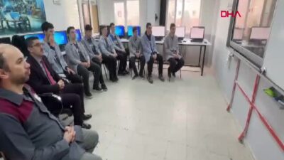 Çorlu'da meslek lisesi öğrencileri, milli