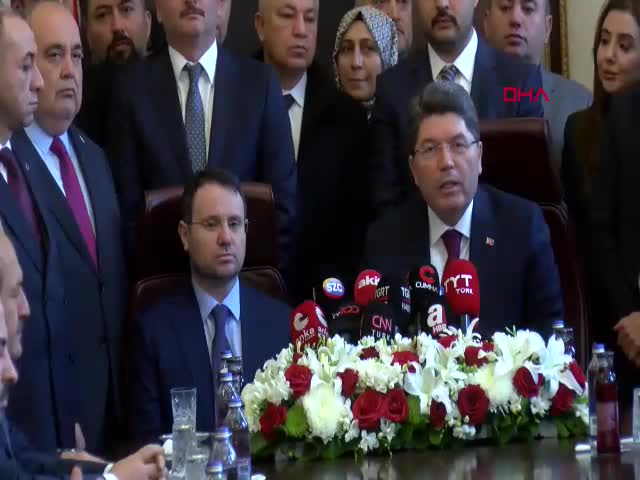 Adalet Bakanlığı'nda resmi devir