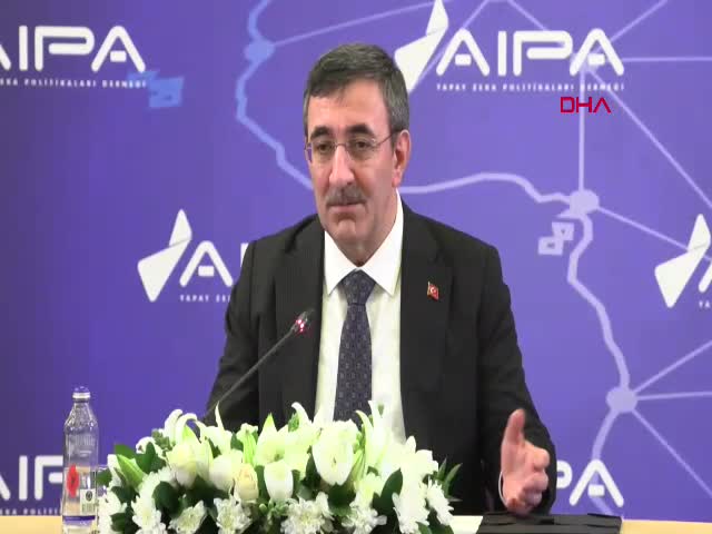 Cumhurbaşkanı Yardımcısı Cevdet Yılmaz,