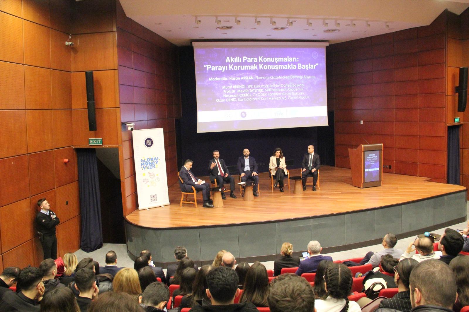 SPK Başkan Danışmanı Buket Salkım,