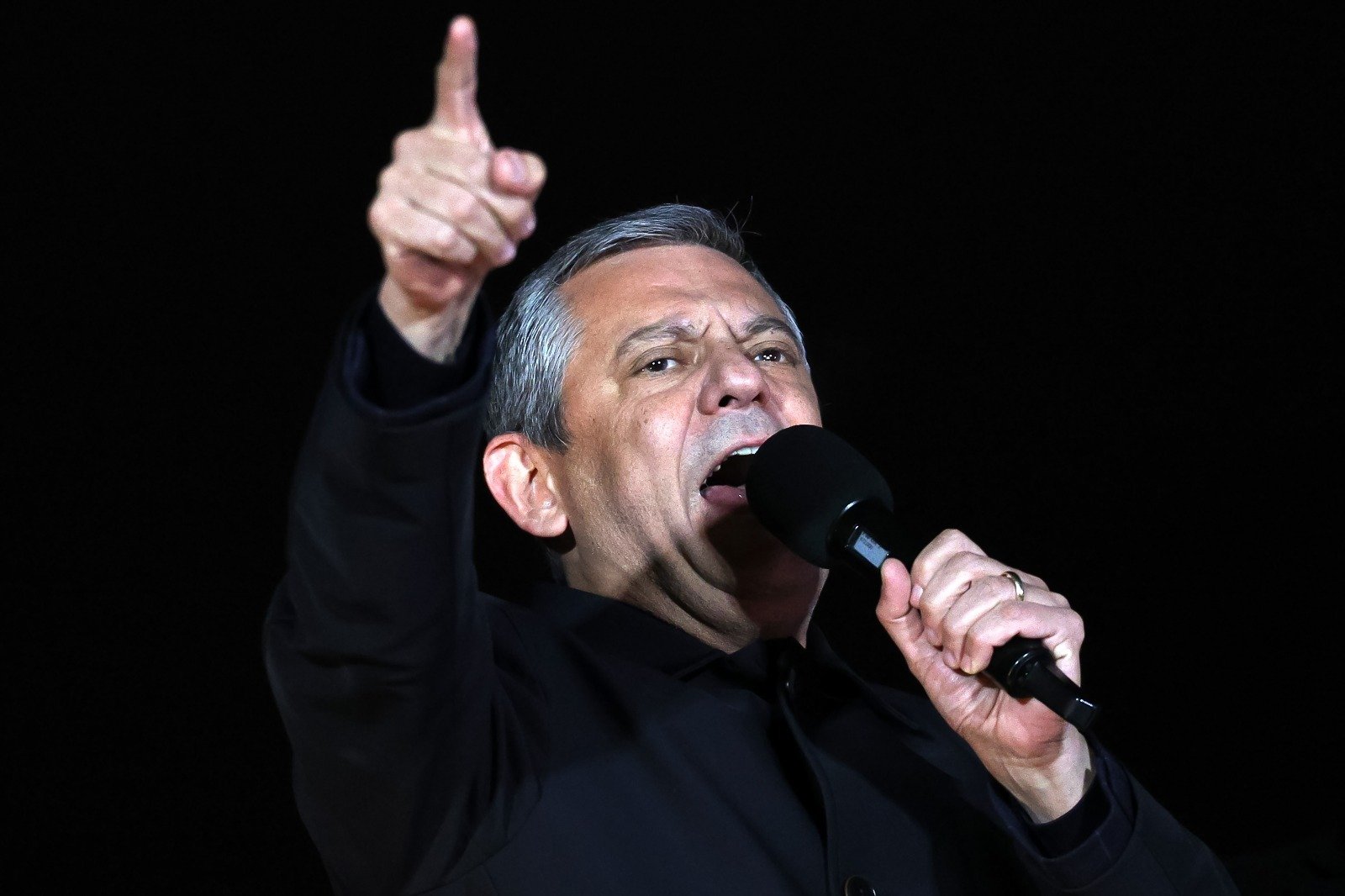 CHP Genel Başkanı Özgür Özel,