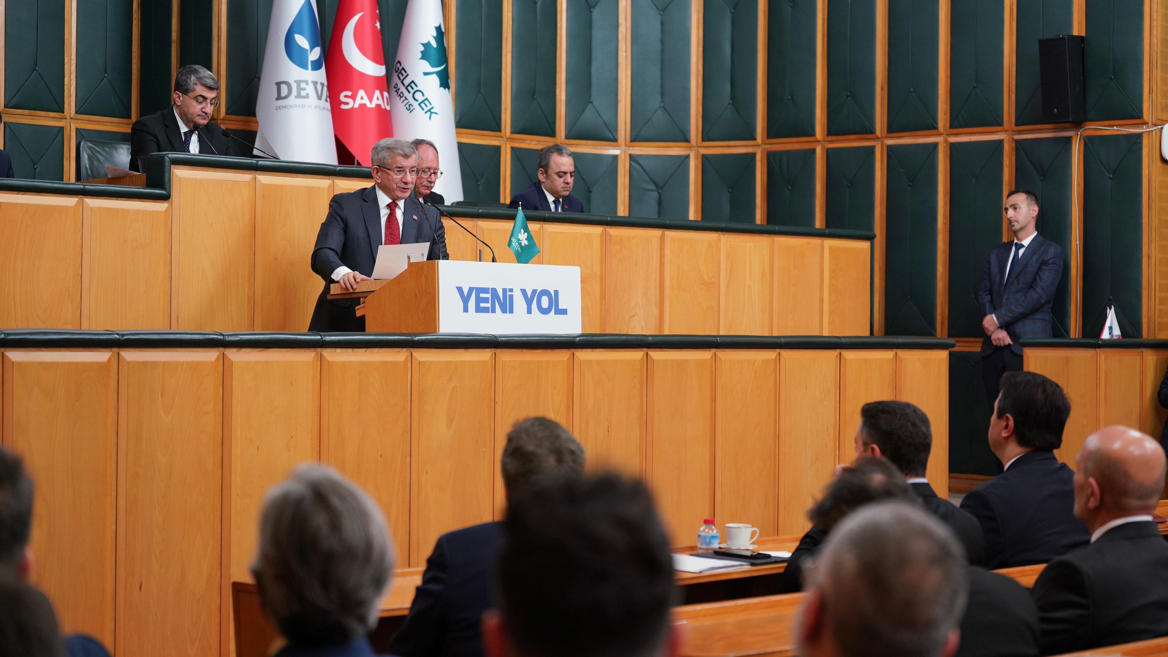 Gelecek Partisi Genel Başkanı Ahmet