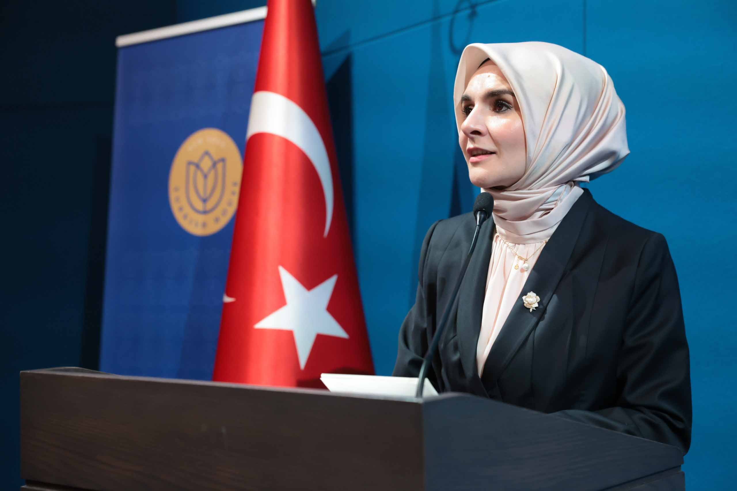 Aile ve Sosyal Hizmetler Bakanı