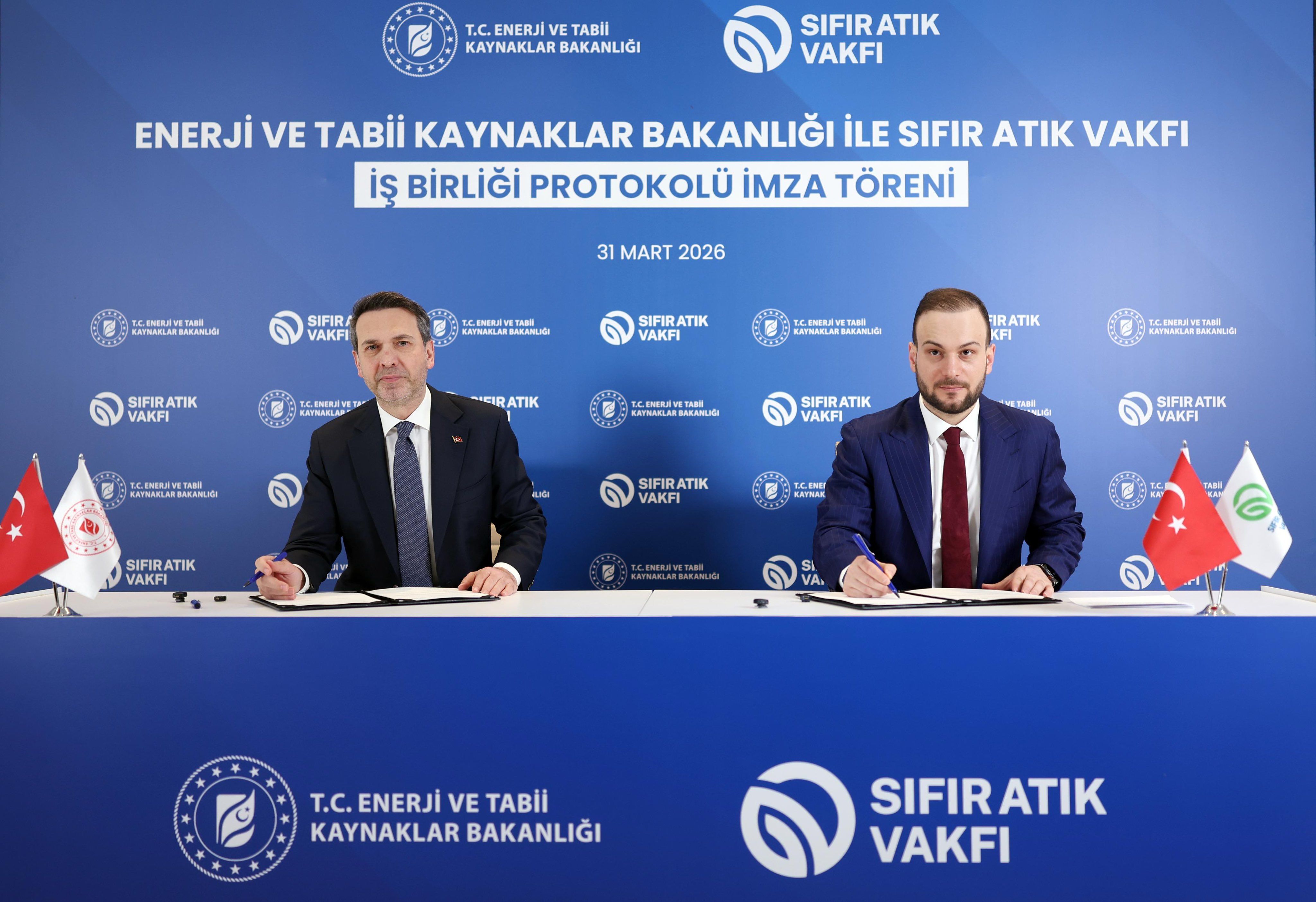 Enerji ve Tabii Kaynaklar Bakanı