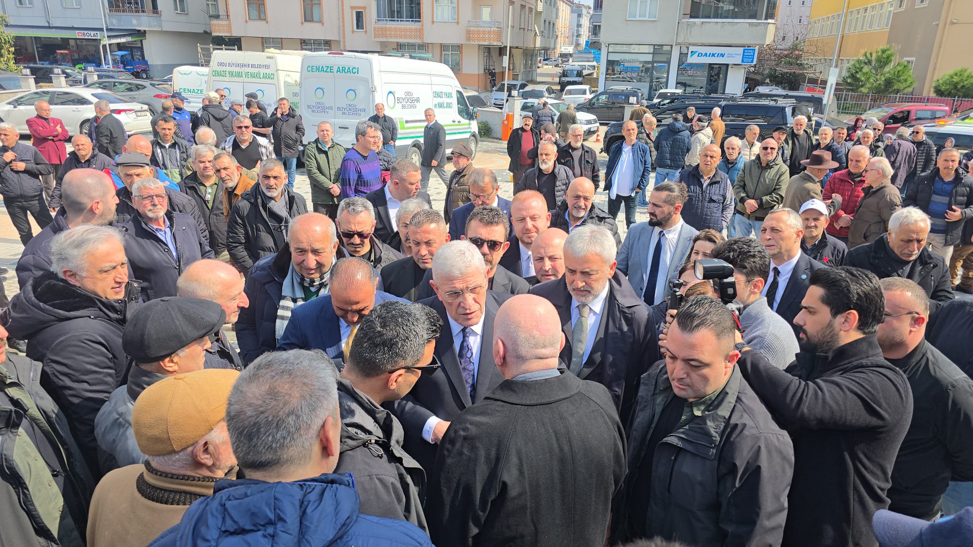 İYİ Parti Genel Başkanı Müsavat