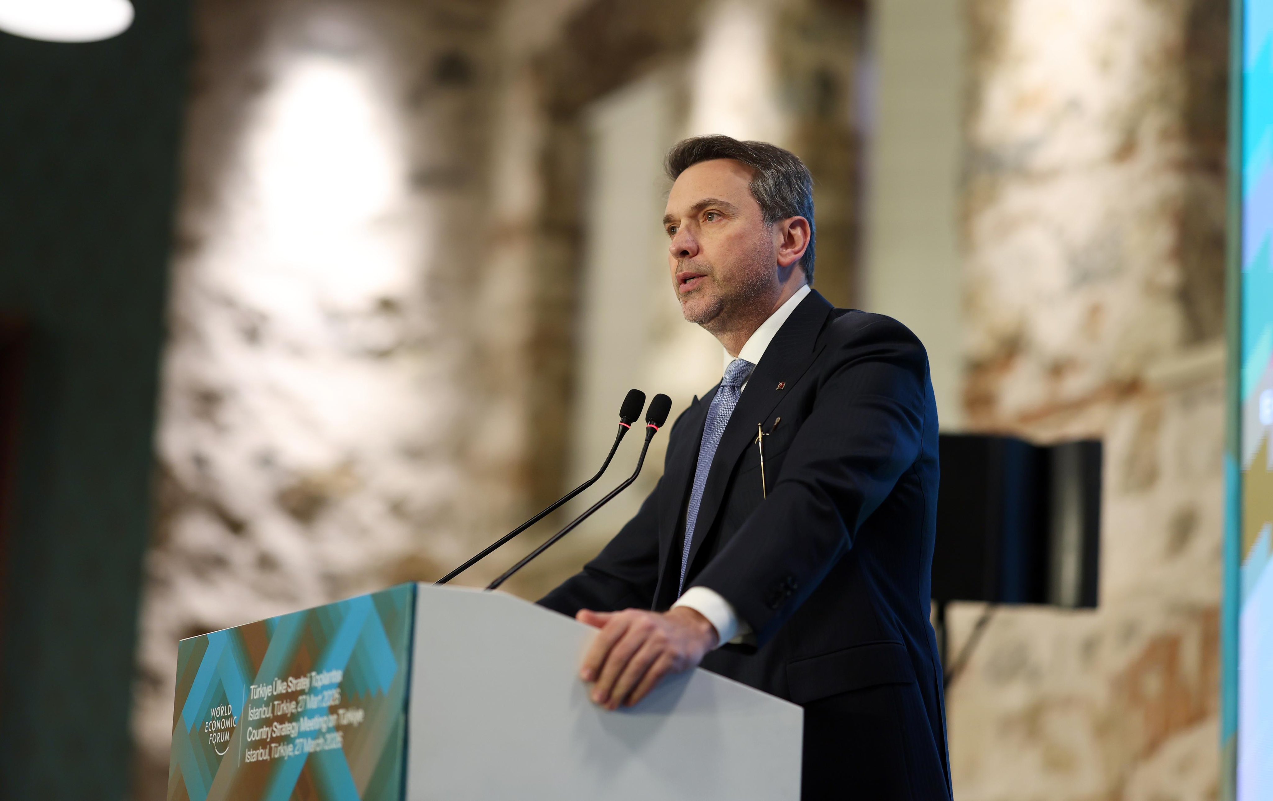 Enerji Bakanı Alparslan Bayraktar, doğal