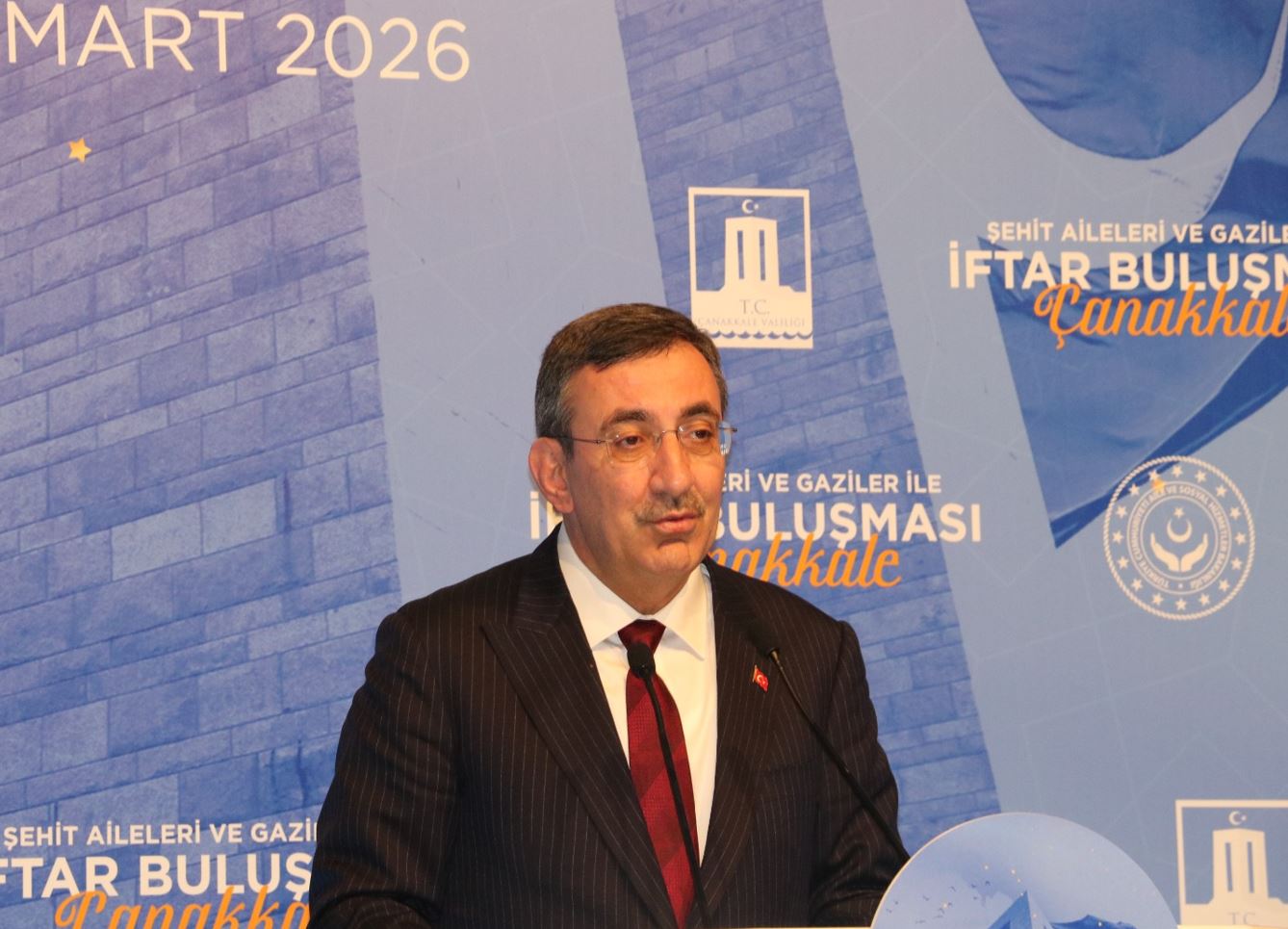 Cumhurbaşkanı Yardımcısı Cevdet Yılmaz, Çanakkale'deki