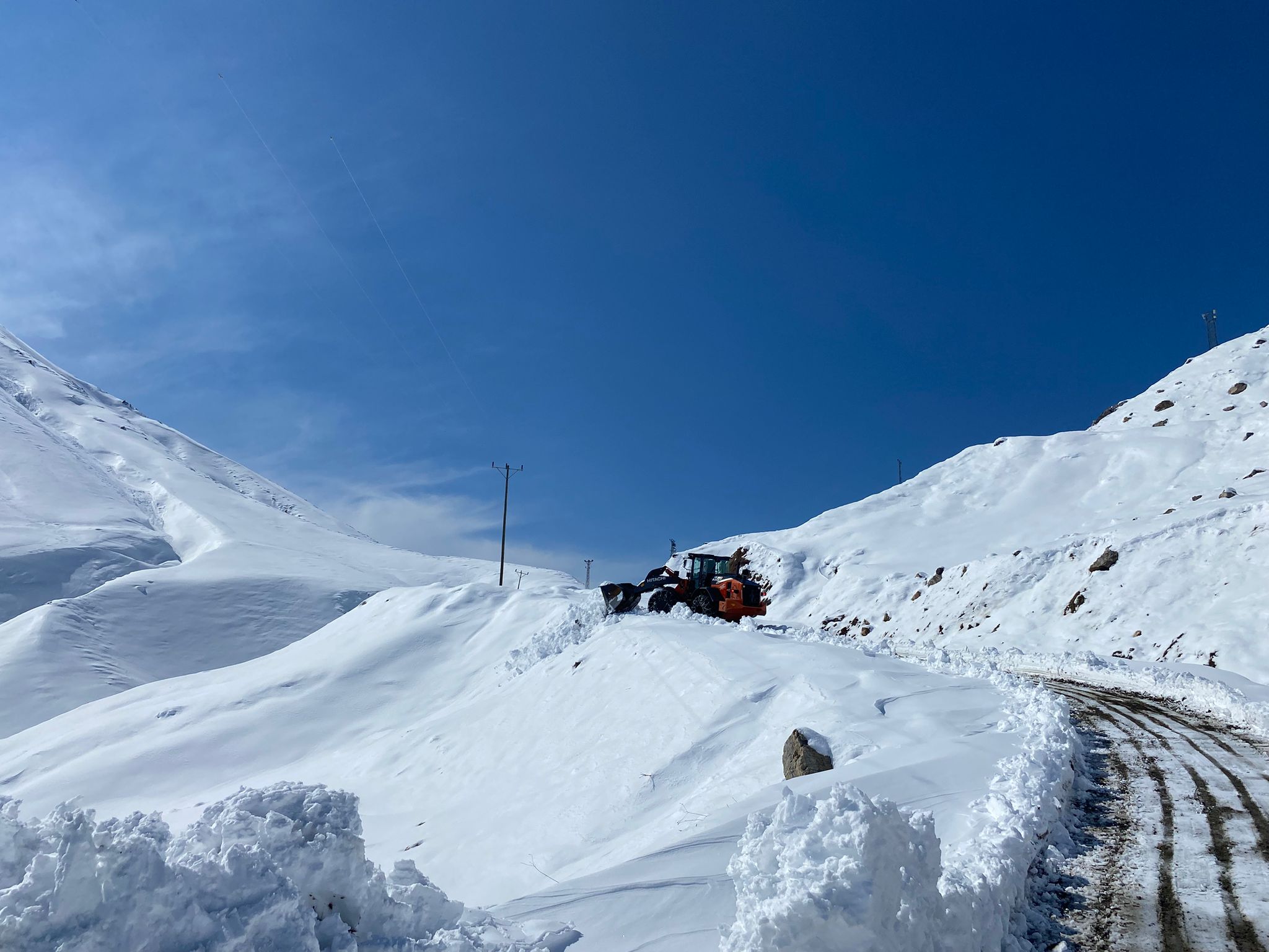 Batman'da etkili olan yoğun kar