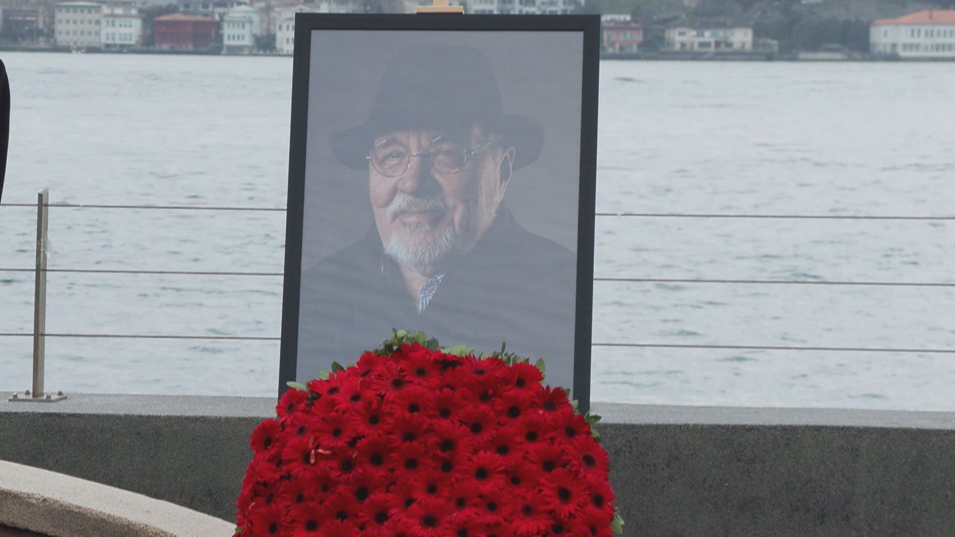 Tarihçi İlber Ortaylı için Galatasaray