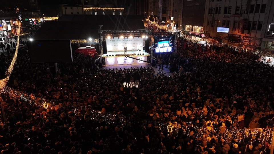 Esenler Belediye Başkanı Mehmet Tevfik