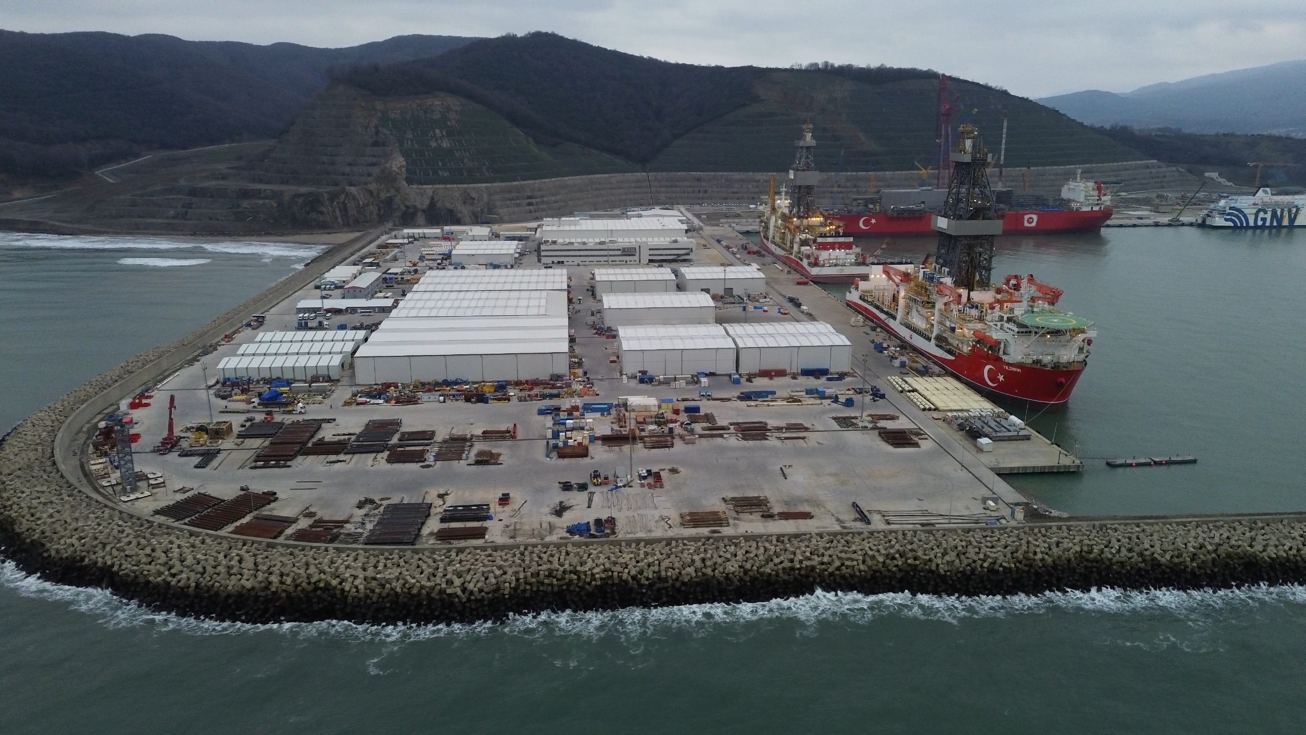 Enerji ve Tabii Kaynaklar Bakanı