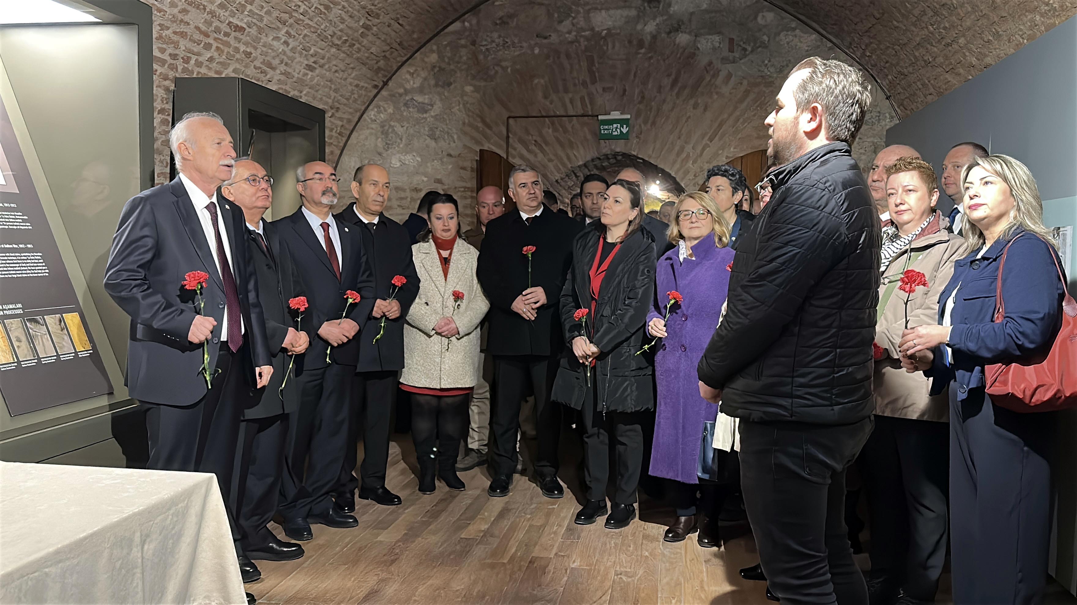 Trakya Üniversitesi Senatosu, Rektör Prof.