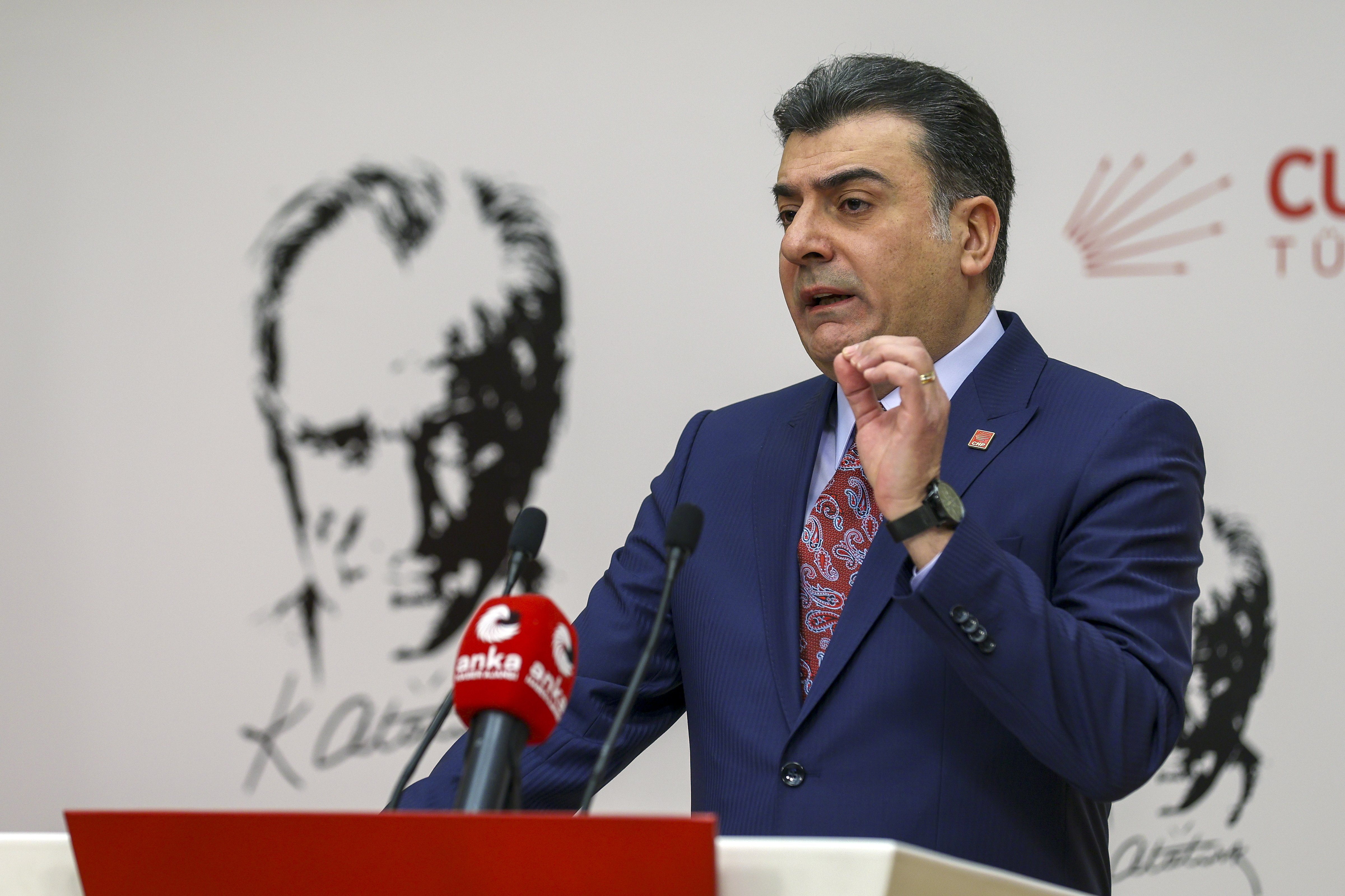 CHP Sözcüsü Zeynel Emre, Ekrem