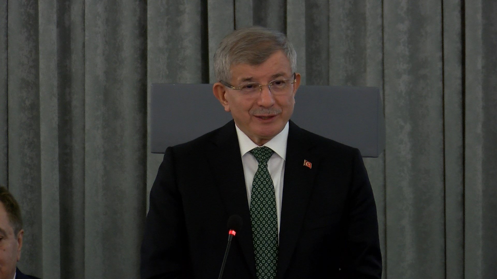 Gelecek Partisi Genel Başkanı Ahmet