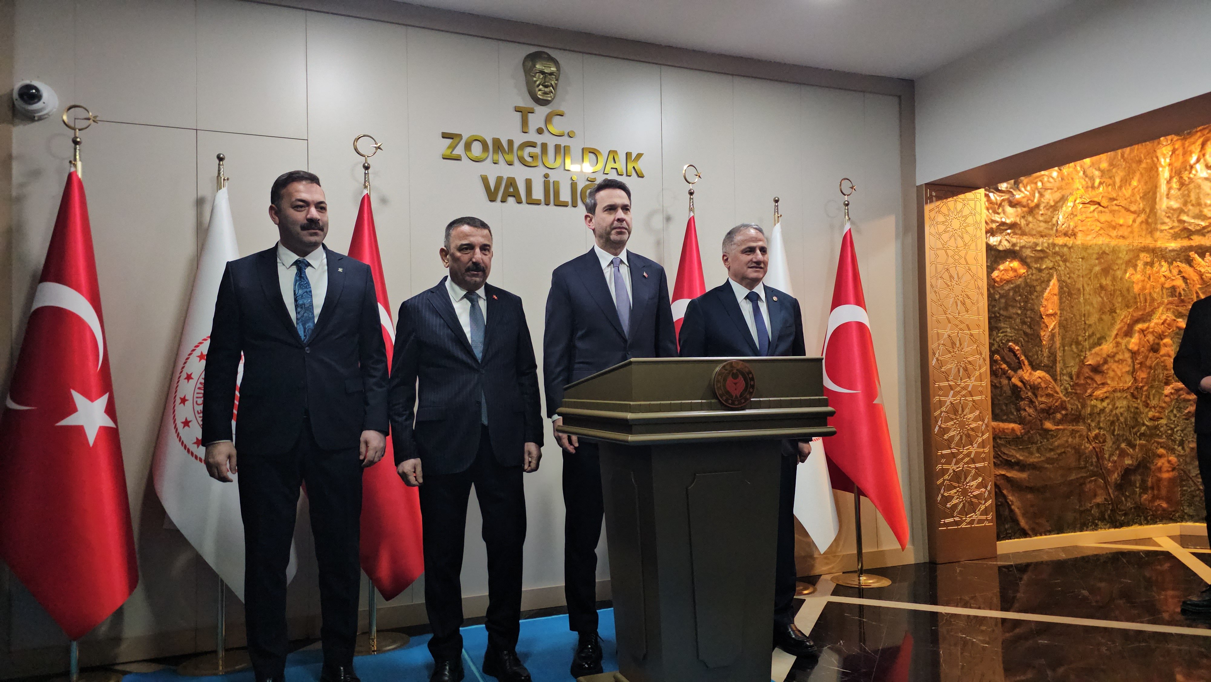 Enerji Bakanı Alparslan Bayraktar, Türkiye'nin