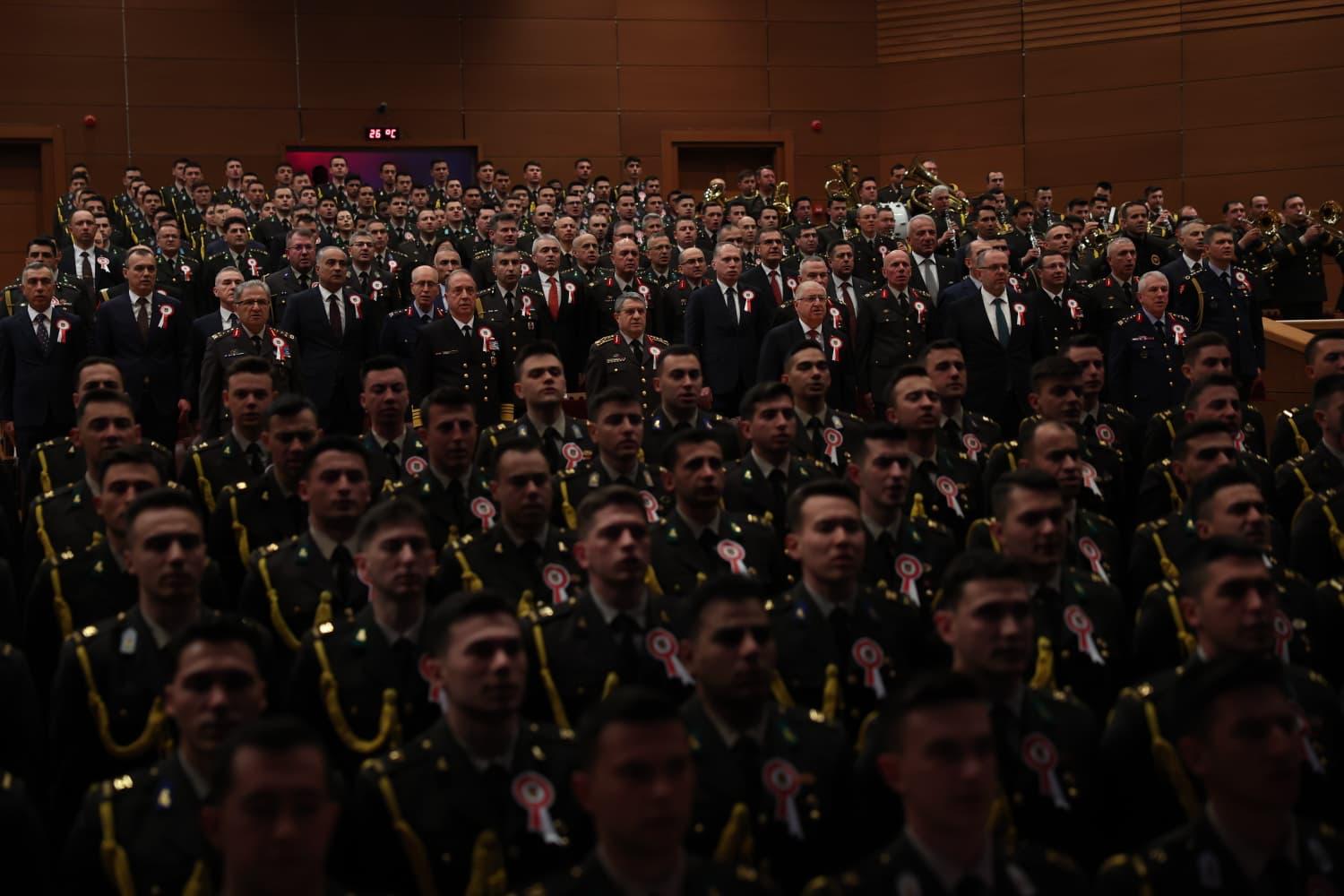 Milli Savunma Bakanı Yaşar Güler,