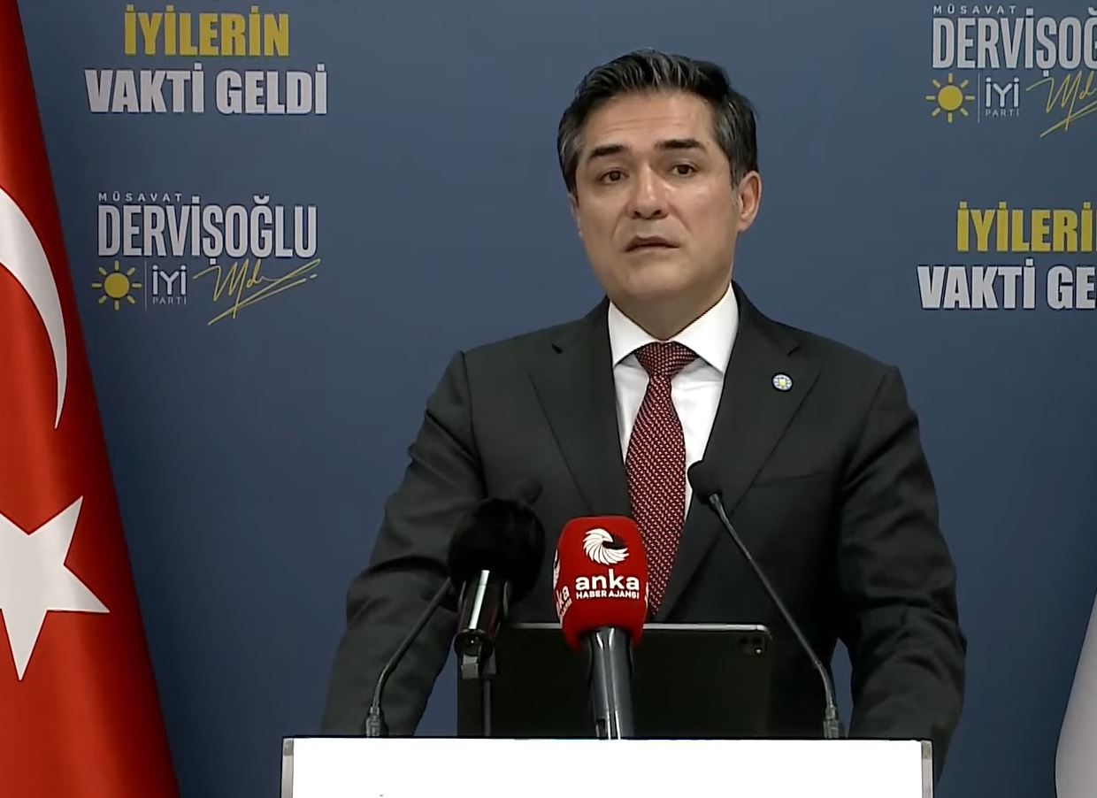İYİ Parti Sözcüsü Buğra Kavuncu,