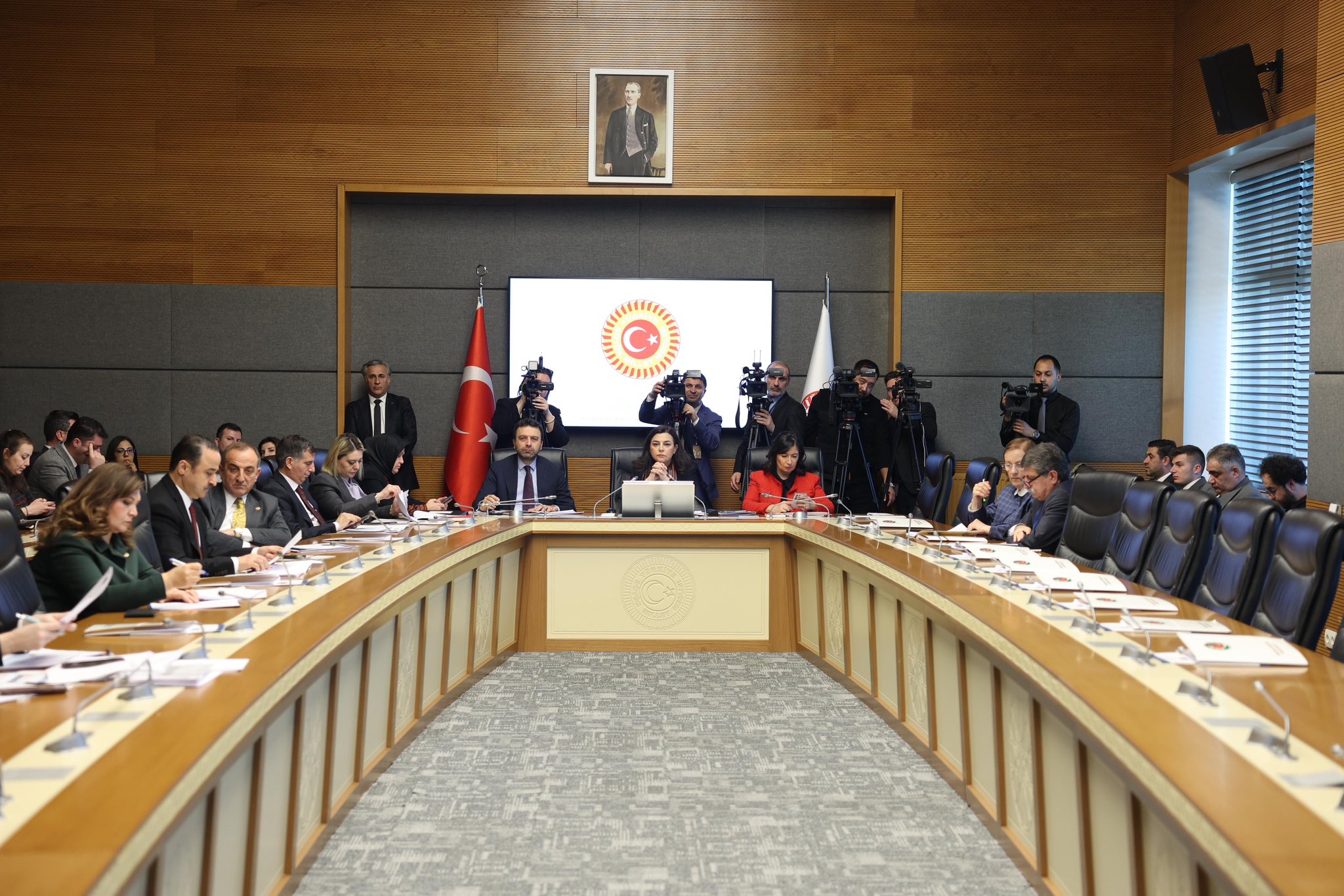 TBMM Suça Sürüklenen Çocuklar Komisyonu,