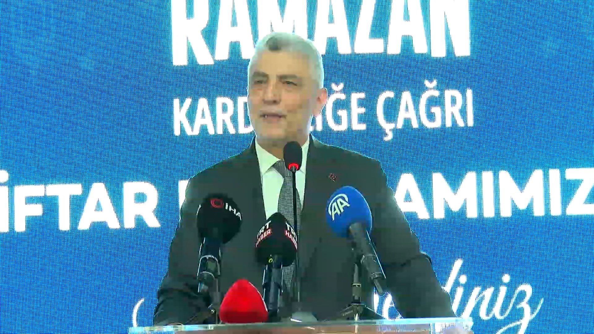 Ticaret Bakanı Ömer Bolat, AK