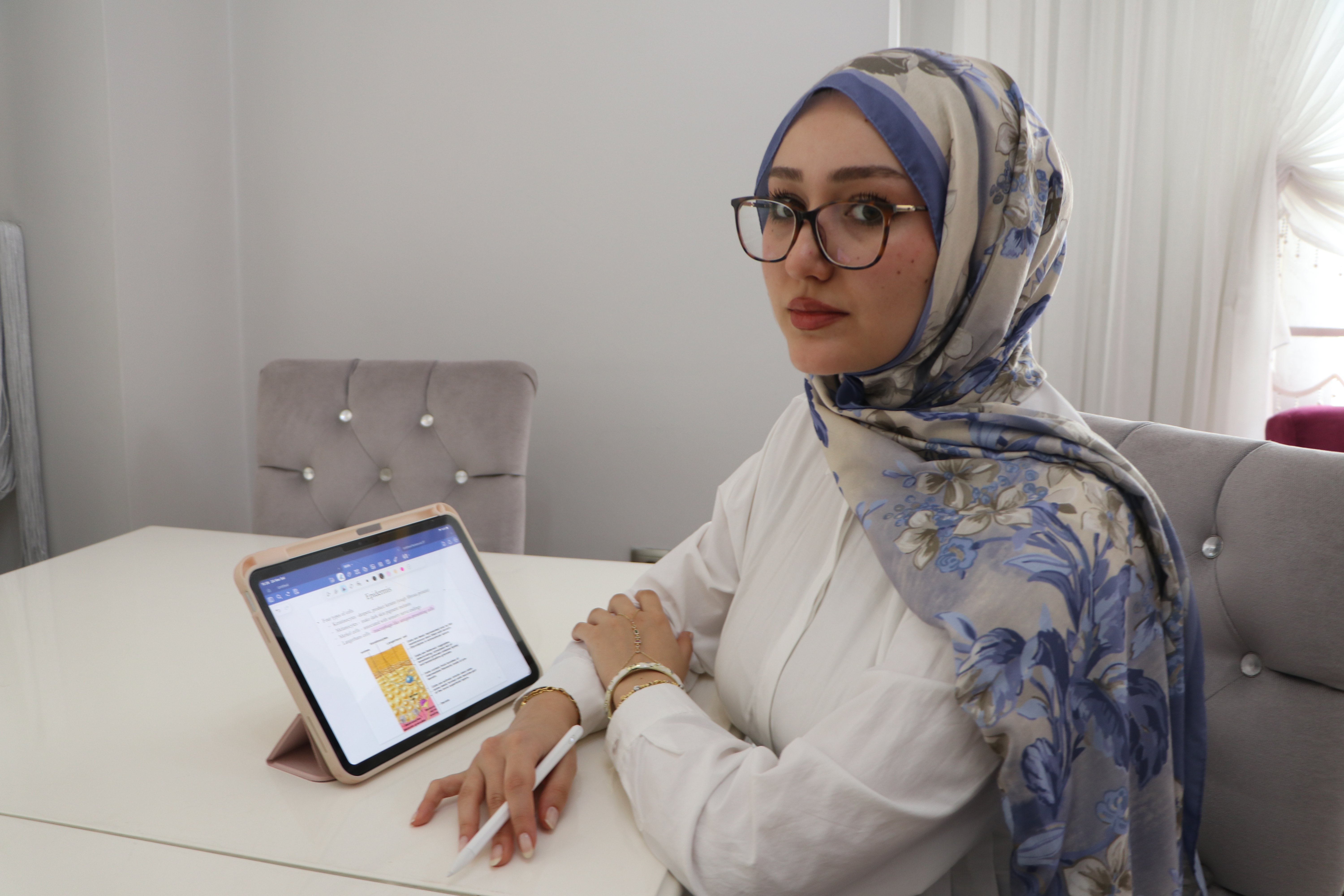 İran'daki çatışmalardan kaçarak Türkiye'ye dönen