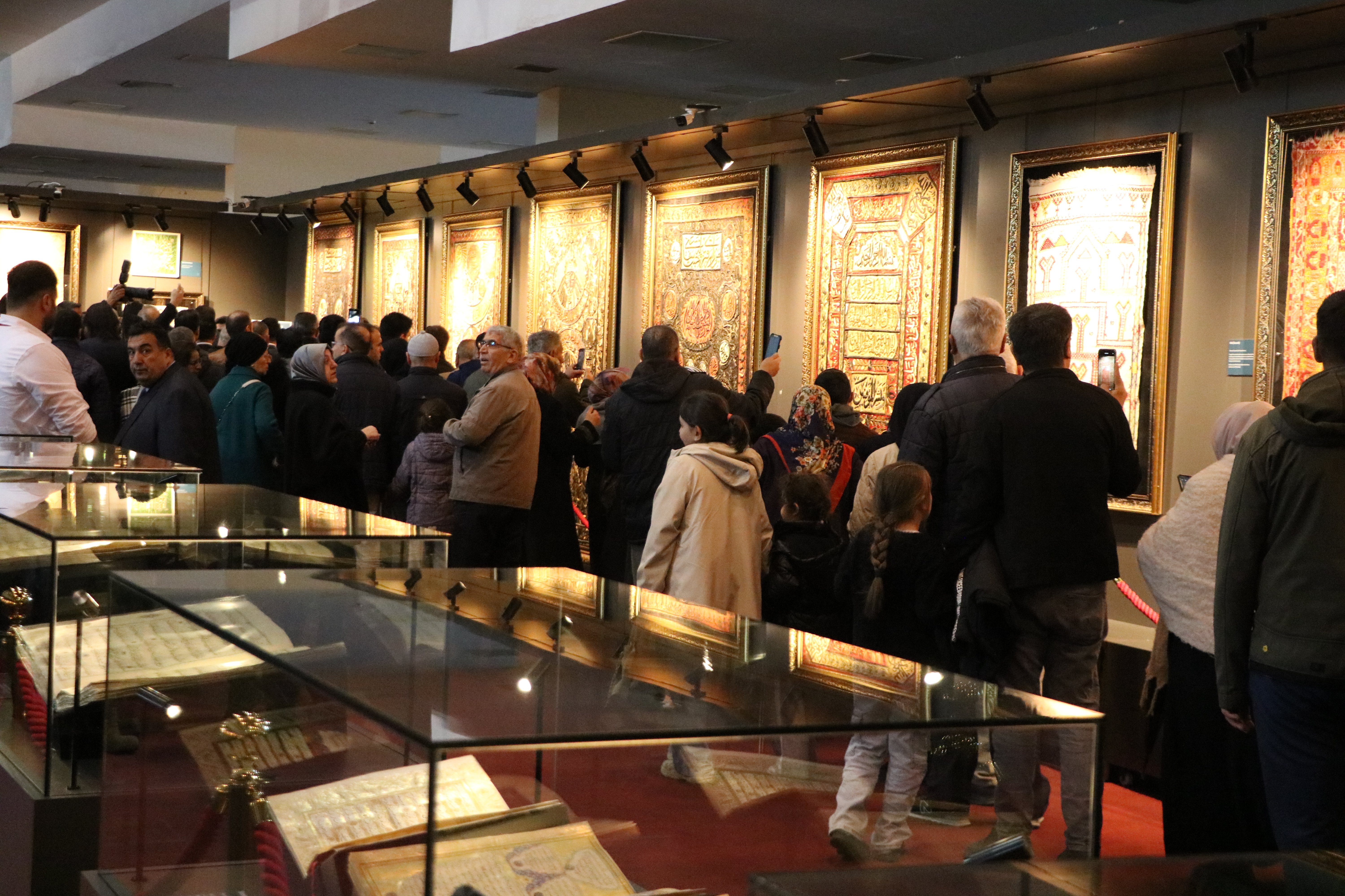 Kayseri'de açılan Kutsal Emanetler ve