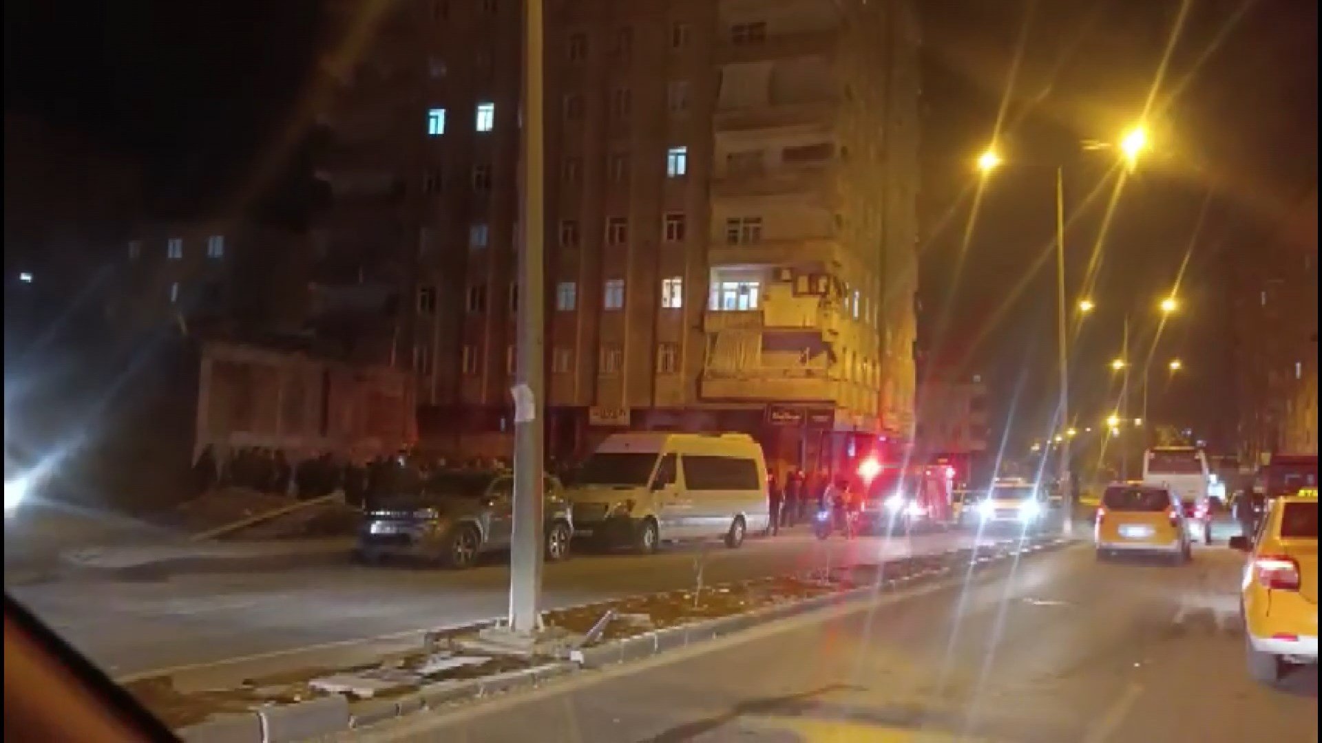 Diyarbakır Bağlar'da kolonlarından ses geldiği