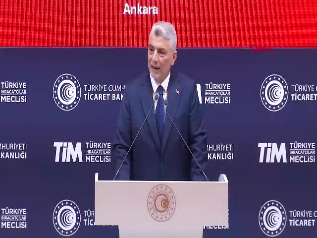 Ticaret Bakanı Ömer Bolat,