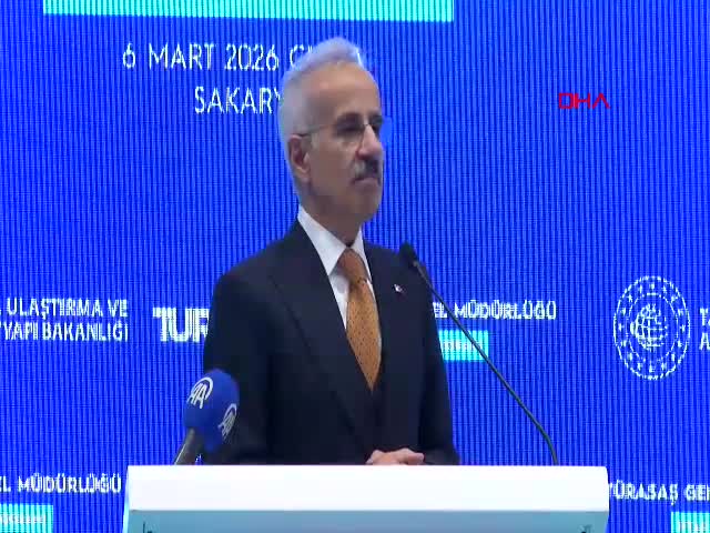 Ulaştırma Bakanı Abdulkadir Uraloğlu,