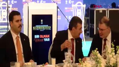 Cumhurbaşkanı Yardımcısı Cevdet Yılmaz, İzmir'deki