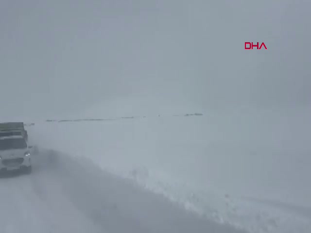 Kars'ta yoğun kar yağışı