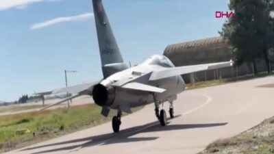 Milli jet eğitim uçağı HÜRJET,