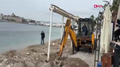 Bodrum Kumbahçe sahilinde, Kıyı Kanunu'na