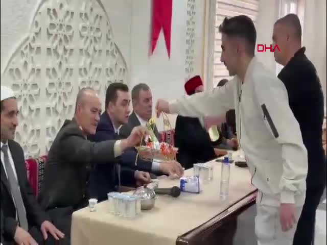 Mardin'in Midyat ilçesinde Müslümanlar,