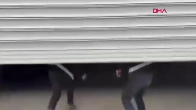 Adana'da polis, Seyhan'da düzenlediği operasyonda