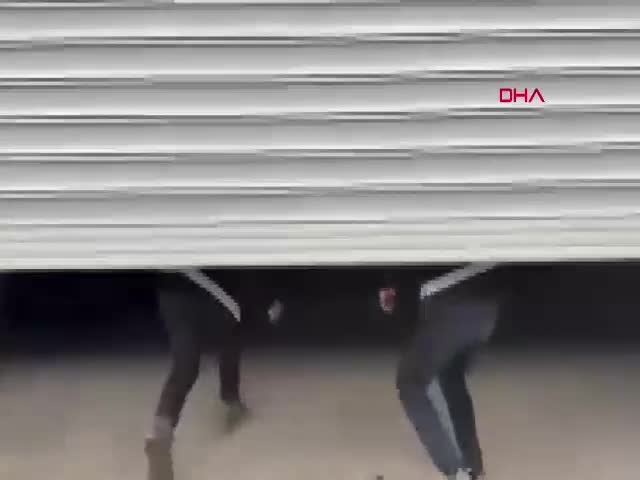 Adana'da polis, Seyhan'da düzenlediği