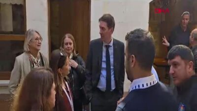 AB Komisyonu'ndan Janez Lenarčič başkanlığındaki