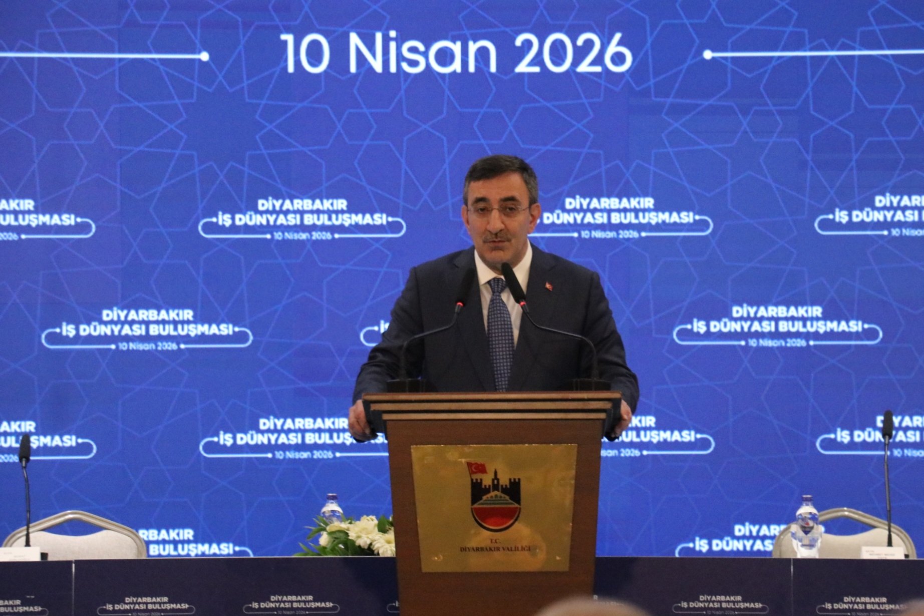 Cumhurbaşkanı Yardımcısı Cevdet Yılmaz, bölgedeki