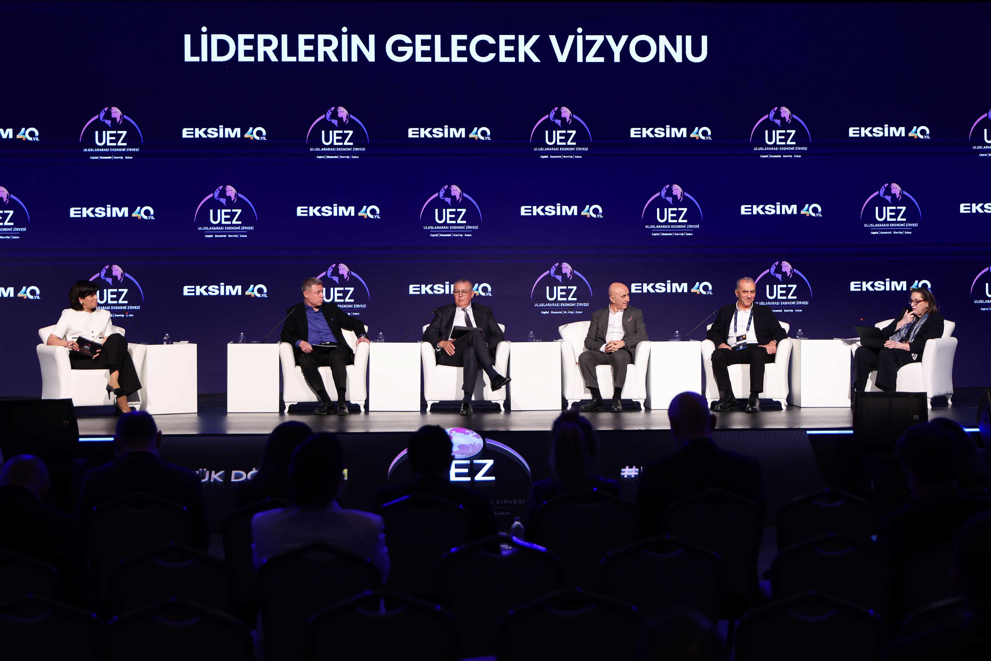 UEZ 2026'da konuşan sanayi liderleri,