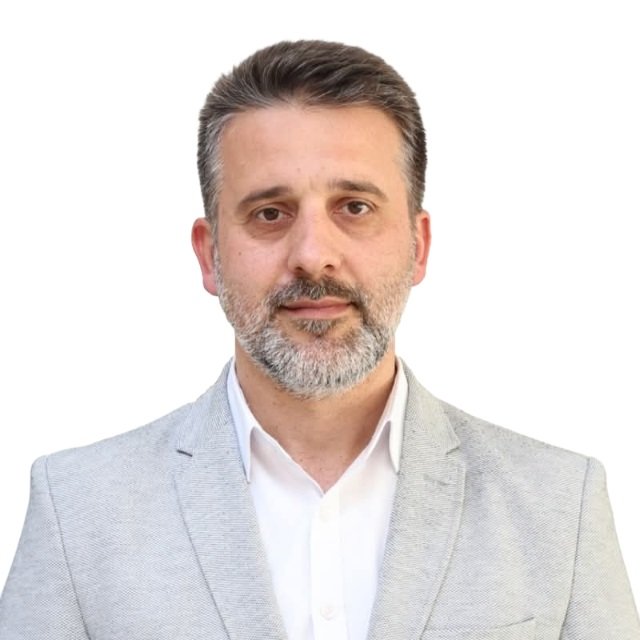 AK Parti, tutuklanan Mustafa