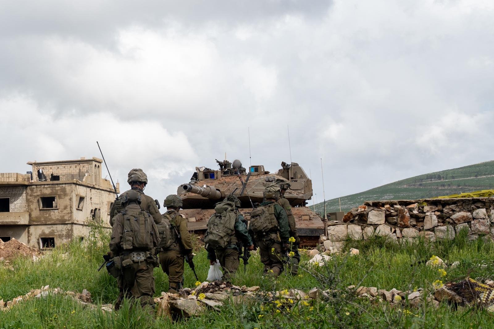 İsrail ordusu, Lübnan'ın güneyindeki kara