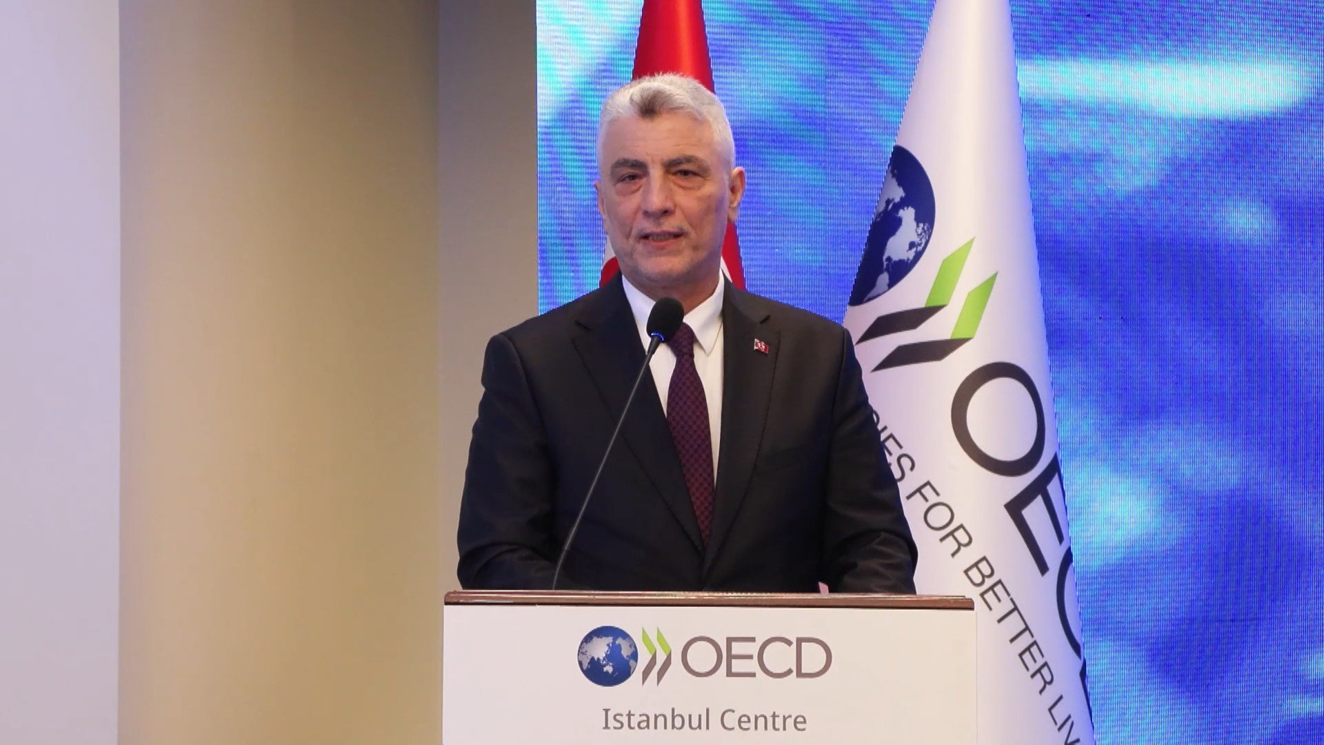 Ticaret Bakanı Ömer Bolat, OECD