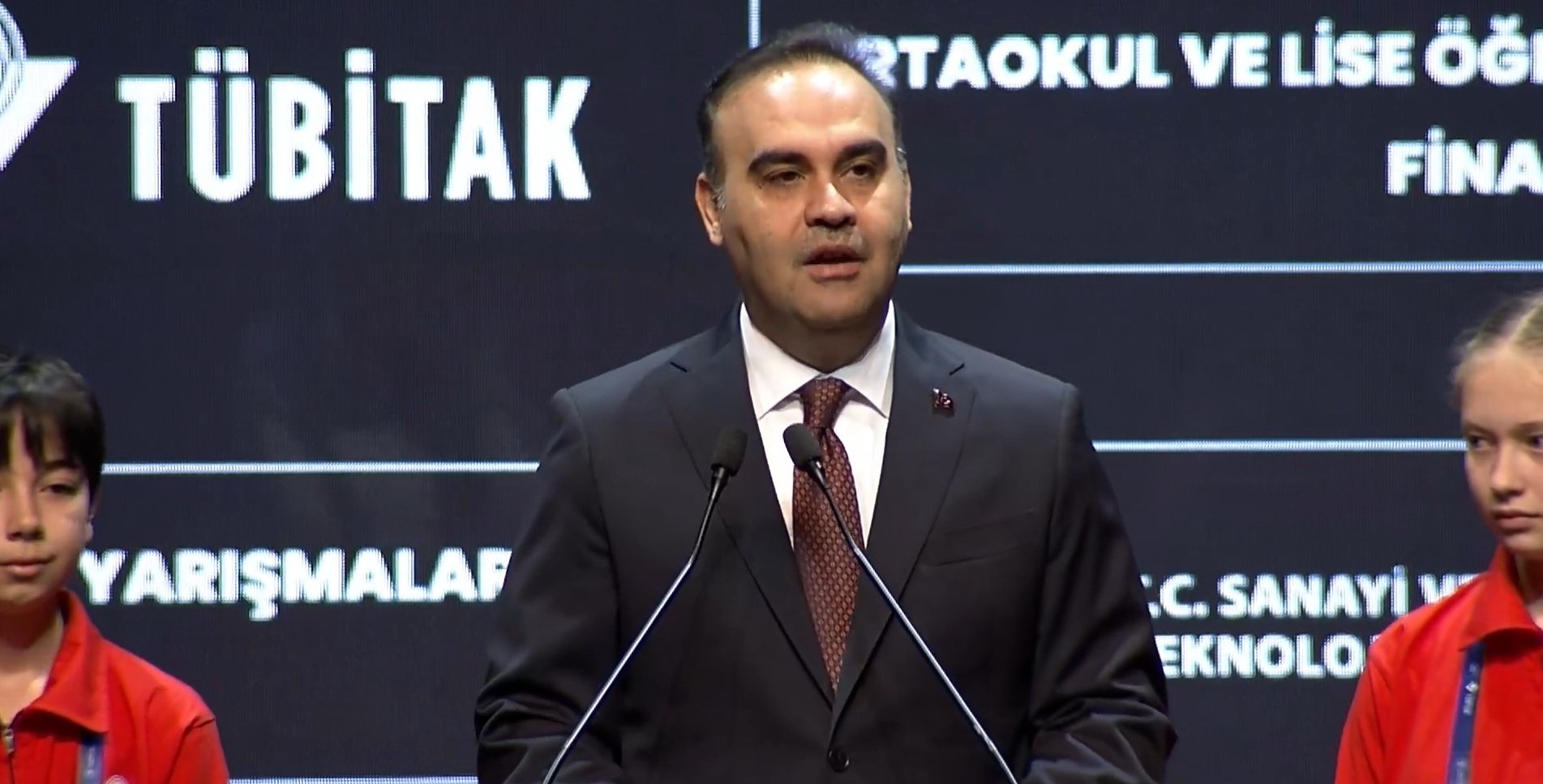 Sanayi ve Teknoloji Bakanı Mehmet