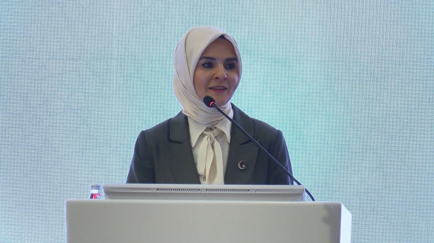 Aile ve Sosyal Hizmetler Bakanı