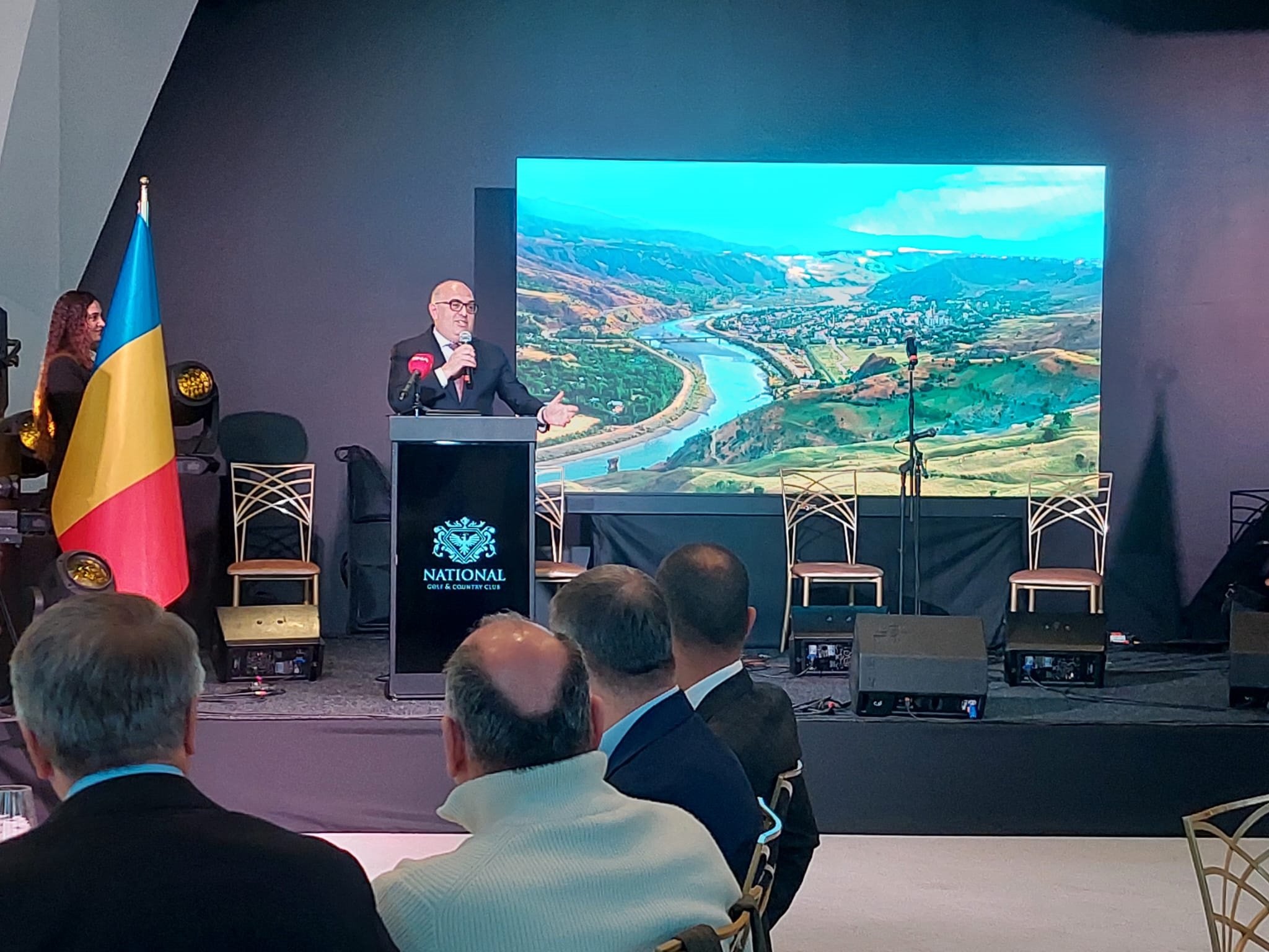 Elazığlılar Romanya'da bir araya geldi.