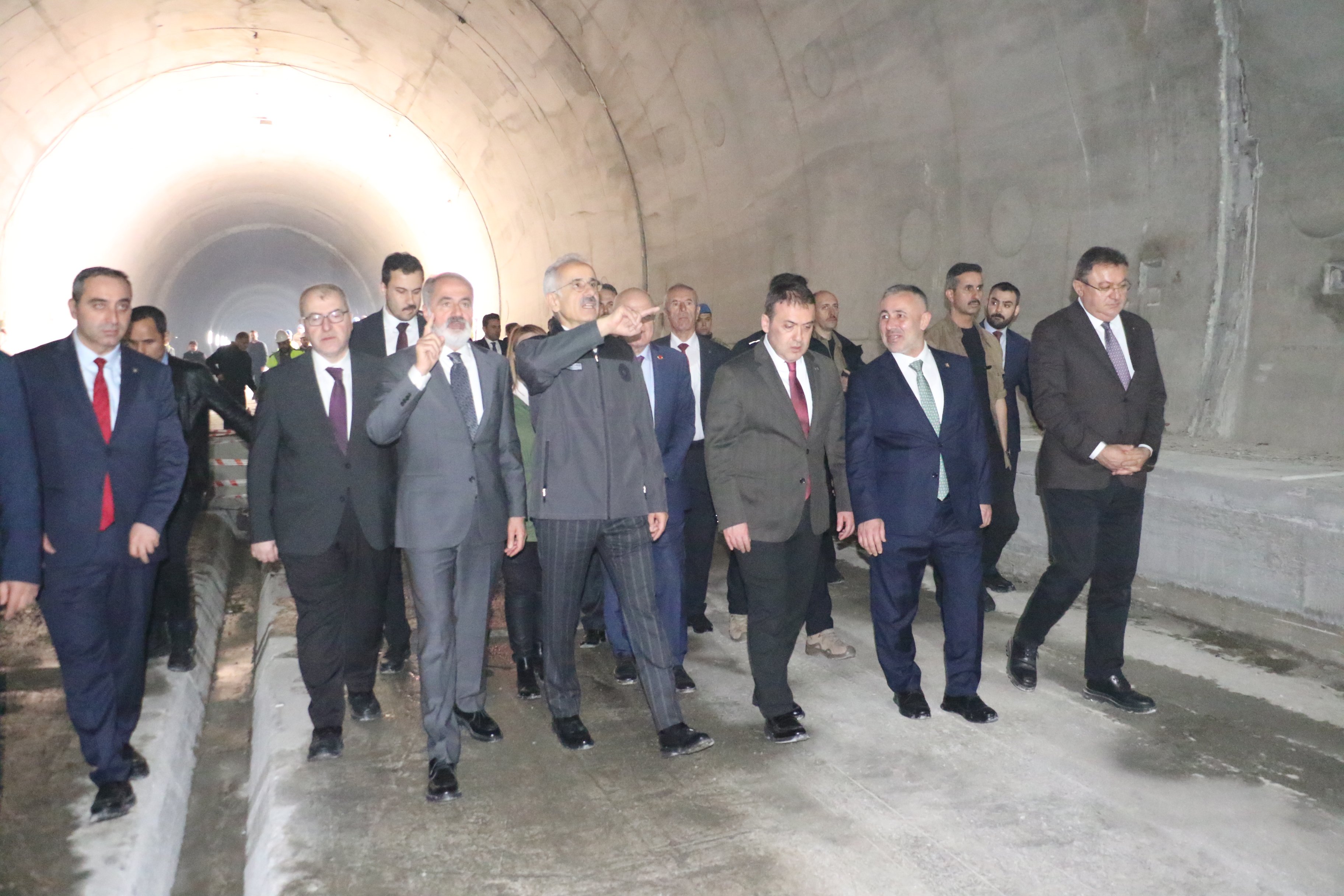 Ulaştırma Bakanı Abdulkadir Uraloğlu,