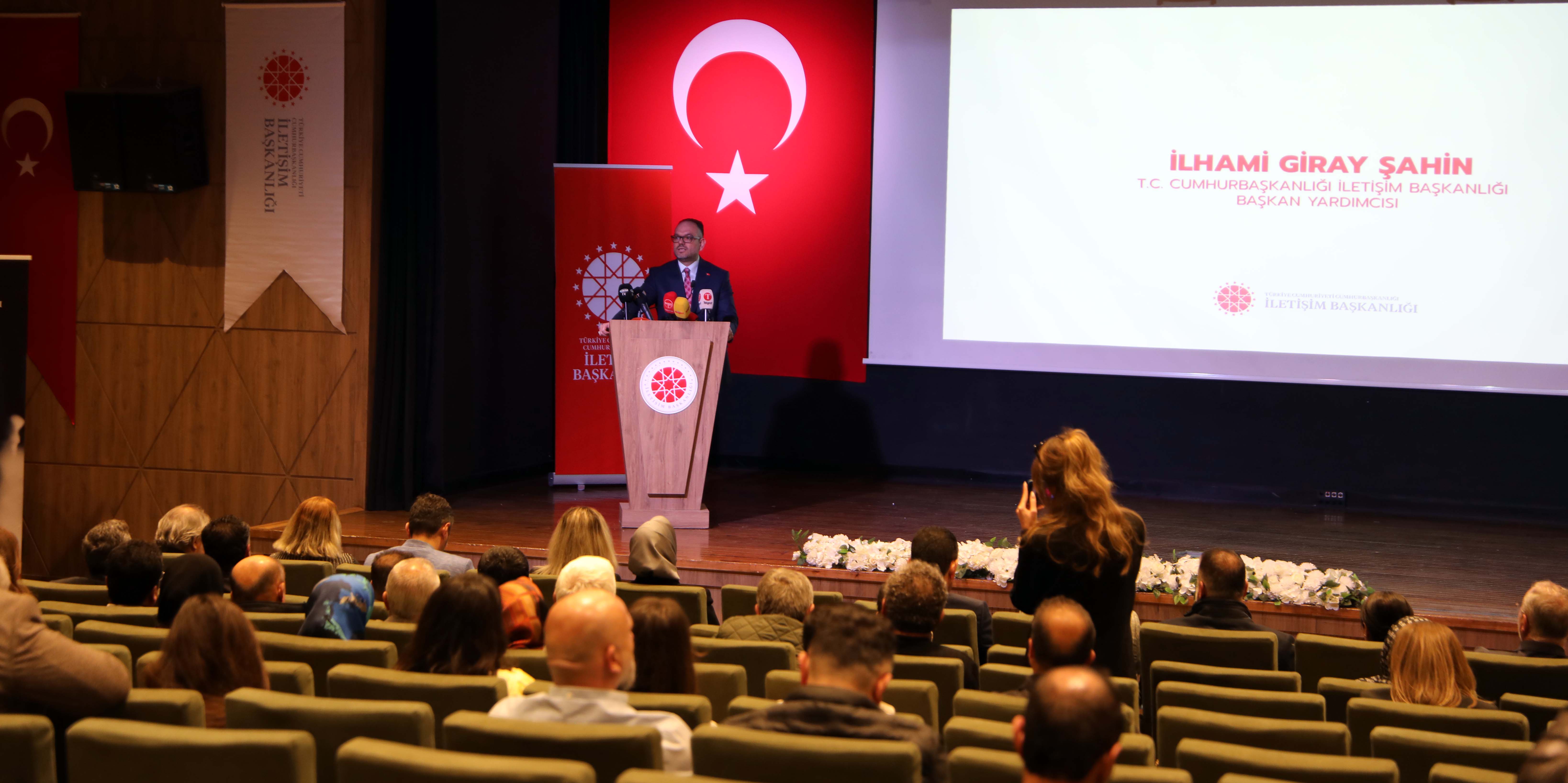 Cumhurbaşkanlığı İletişim Başkan Yardımcısı