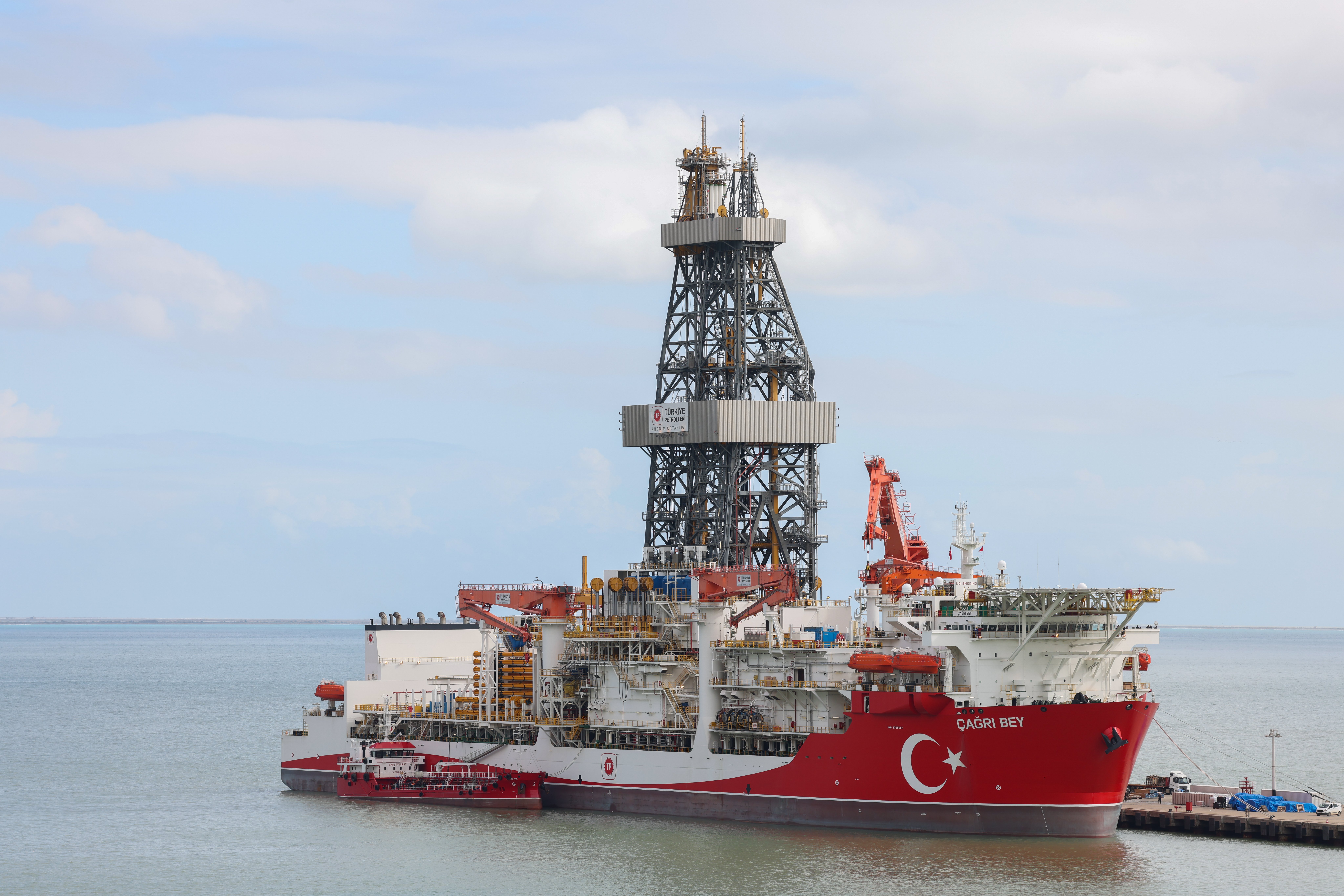 Enerji Bakanı Alparslan Bayraktar'ın