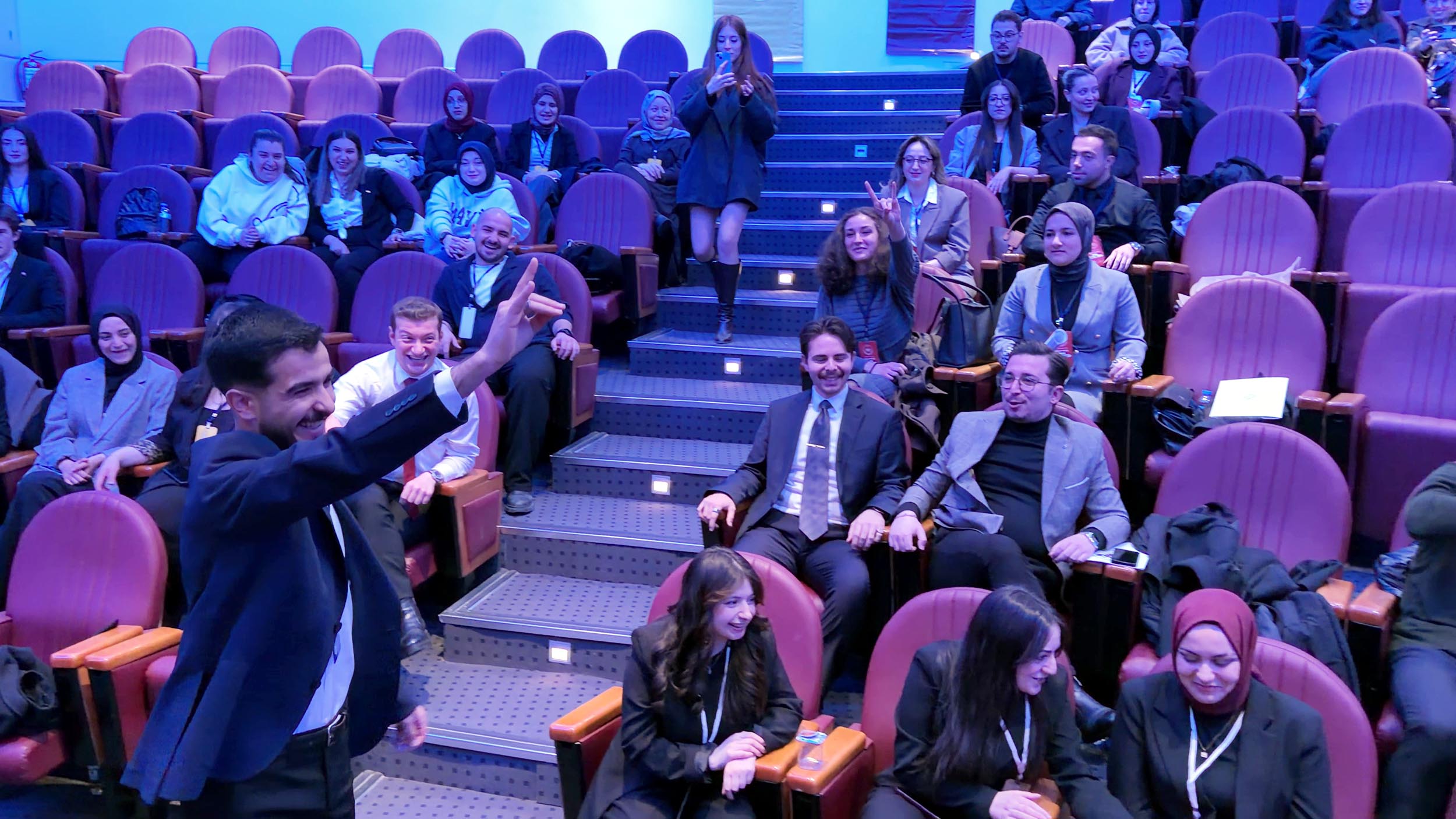 Üniversite öğrencilerinin düzenlediği TBMM simülasyonunda