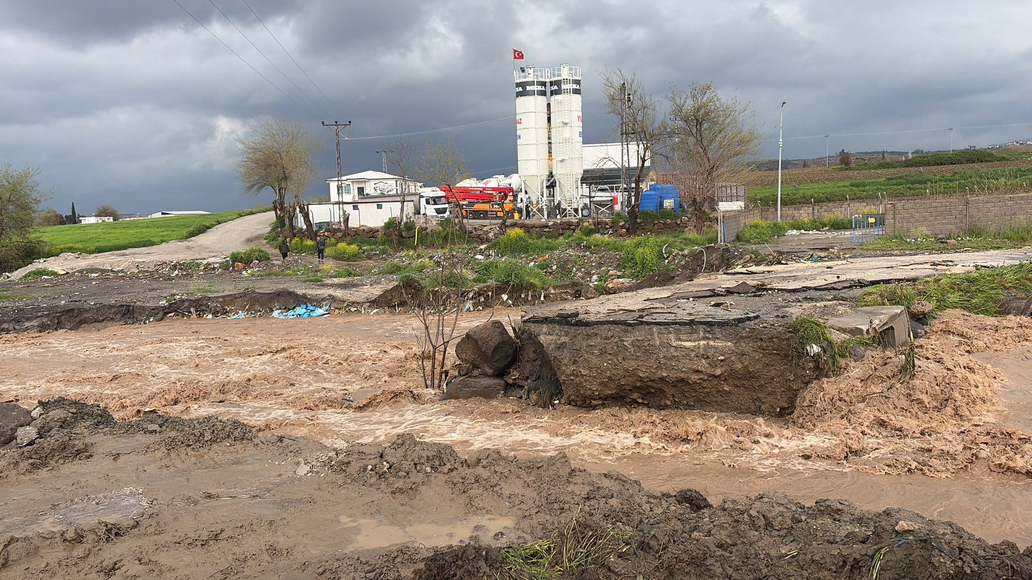 Osmaniye'nin Düziçi ilçesinde sel